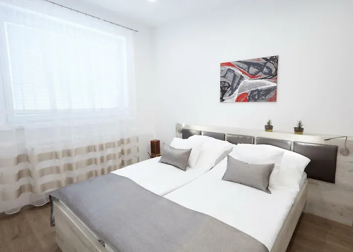 Apartment Foter Ii. *
